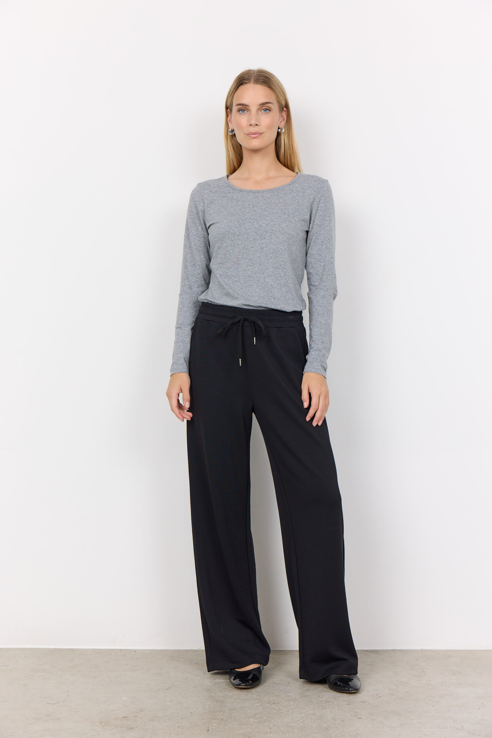 Soyaconcept Banu Black Trousers womens clothing shop miloche york boutique